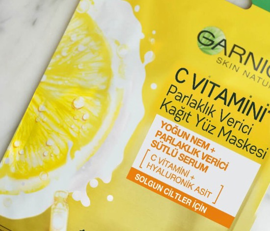 Deniyoruz: Garnier C Vitamini Kağıt Maske